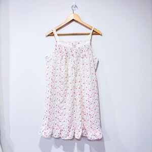 Vintage cream floral nightgown